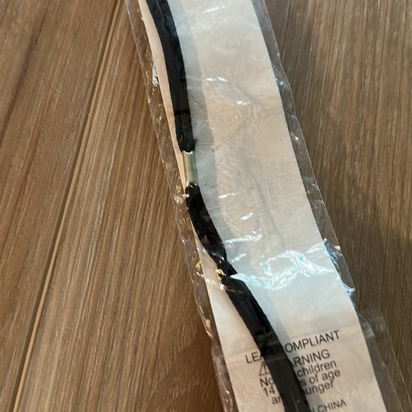 Boutique Rhinestone Headband NWT Deadstock - Picture 3 of 3